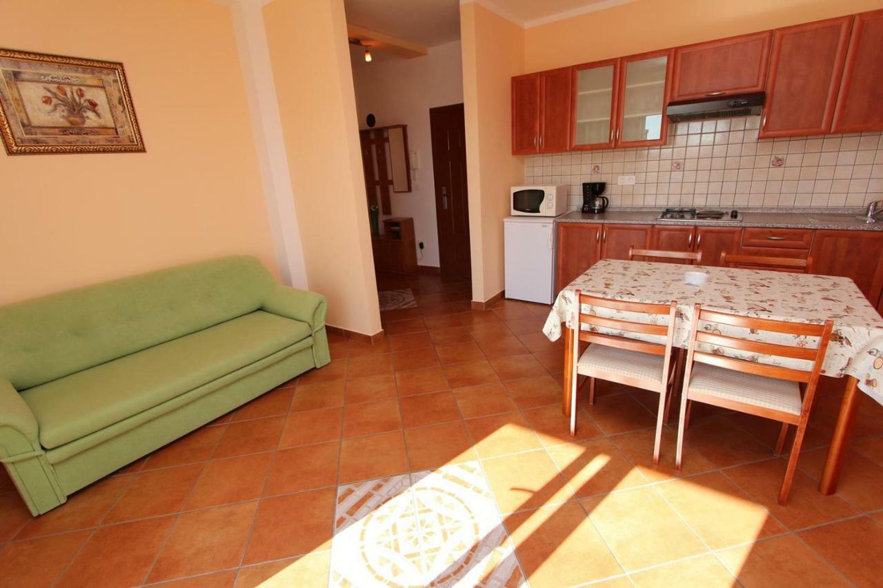 Apartments Elida Ровінь Екстер'єр фото