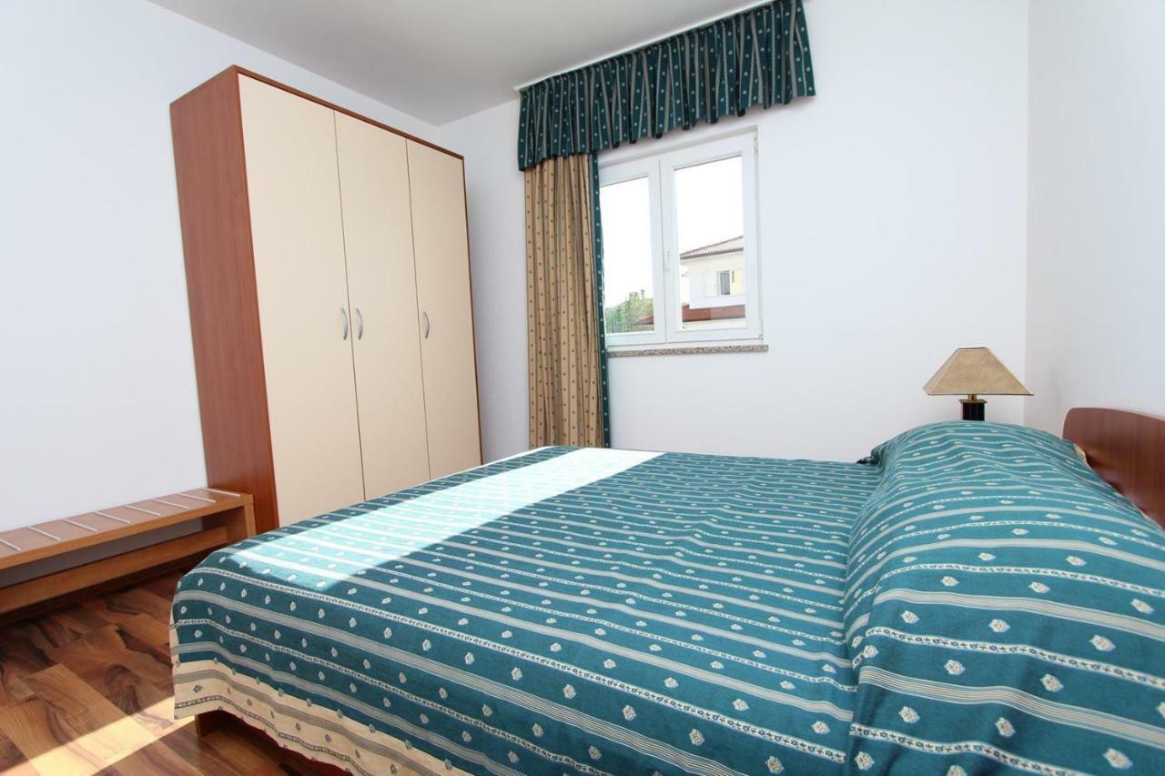 Apartments Elida Ровінь Екстер'єр фото