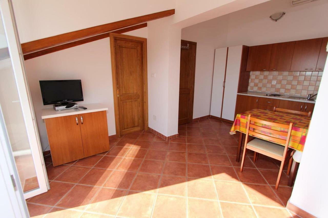 Apartments Elida Ровінь Екстер'єр фото